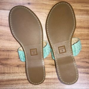 Frye Shoes - Frye Mint Green 7.5 thong Sandals Frye Shoes - Frye Mint Green 7.5 thong Sandals